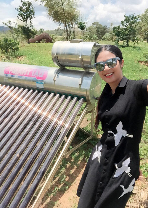 Hiện tại, Ngọc Hân không chỉ hoạt động nghệ thuật mà còn thử sức ở lĩnh vực kinh doanh.