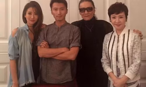 Ta Dinh Phong gay roc met moi vi yeu Vuong Phi