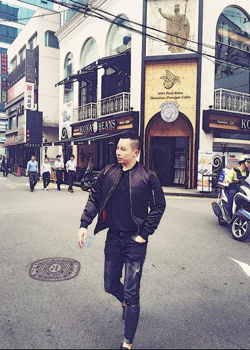 Đợt nghỉ lễ Quốc khánh 2/9 năm nay, ông bầu Vũ Khắc Tiệp không ở trong nước. Hiện tại, anh đang công tác ở Hàn Quốc.