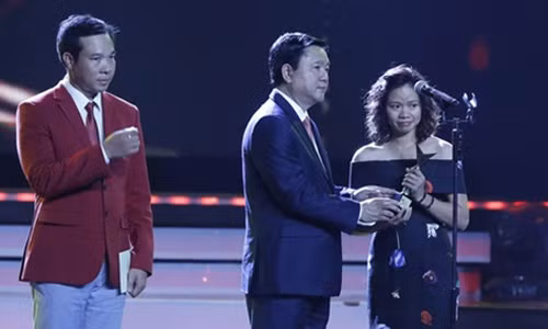 VTV Awards 2016 vinh danh nhac si Tran Lap Ho Van Cuong-Hinh-2