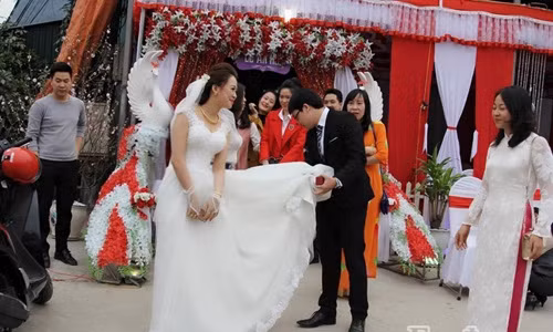 Doi tre co tinh yeu nhu mo nho bo me ra tay sap dat-Hinh-3