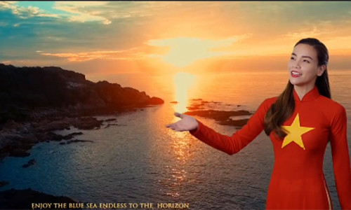 MV Viet Nam que huong toi ra mat dung dip Quoc Khanh-Hinh-2