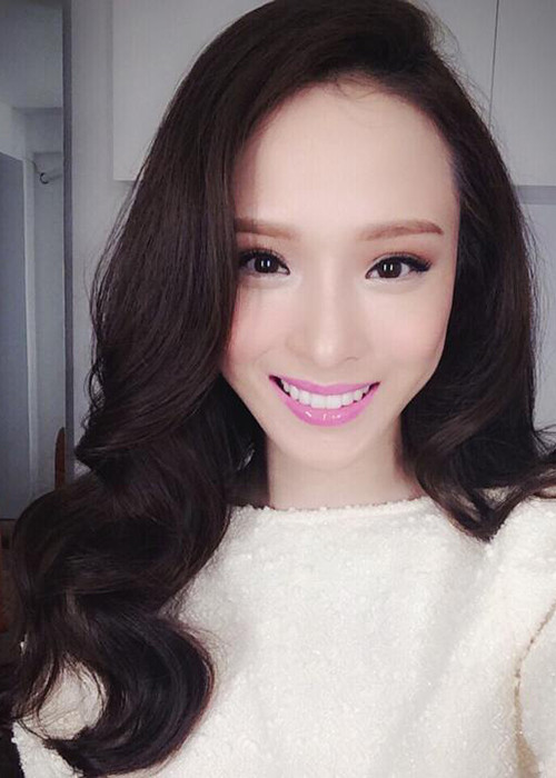 Được biết, năm 2011, Phương Nga đã chạm ngõ phim ảnh với dự án “Người lính”.