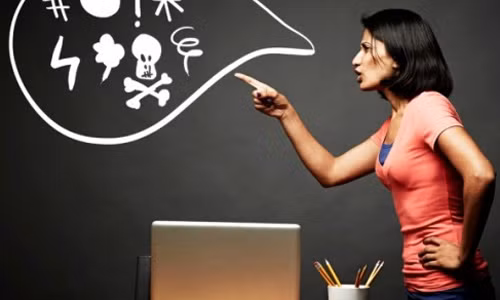 Hay thức khuya và bừa bộn là dấu hiệu của người thông minh Hay thuc khuya va bua bon la dau hieu cua nguoi thong minh