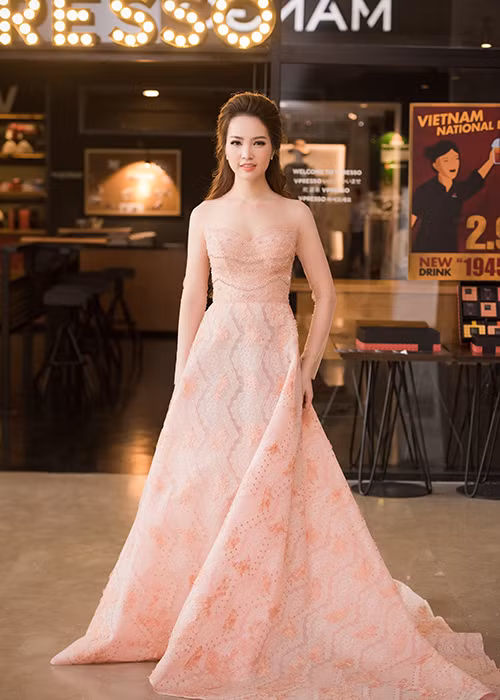 Thụy Vân hiện đang làm biên tập viên của Đài truyền hình VTV.