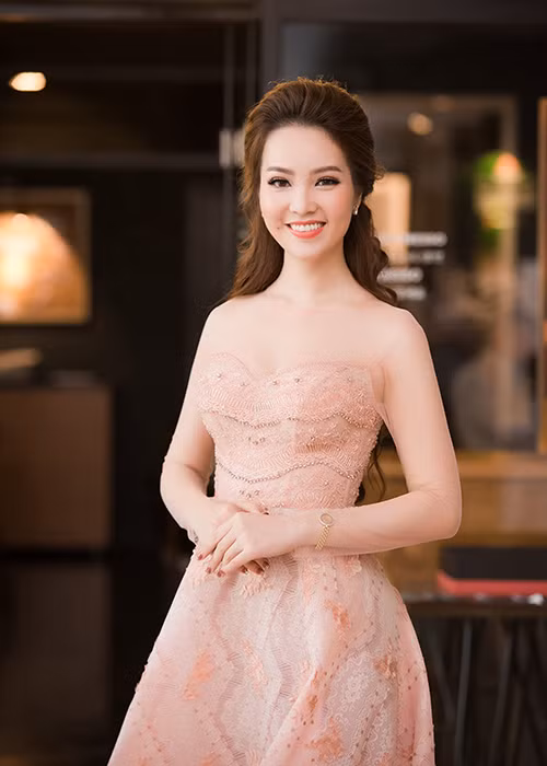 Thụy Vân đã kết hôn từ cách đây 6 năm và hiện có một cậu con trai 4 tuổi.