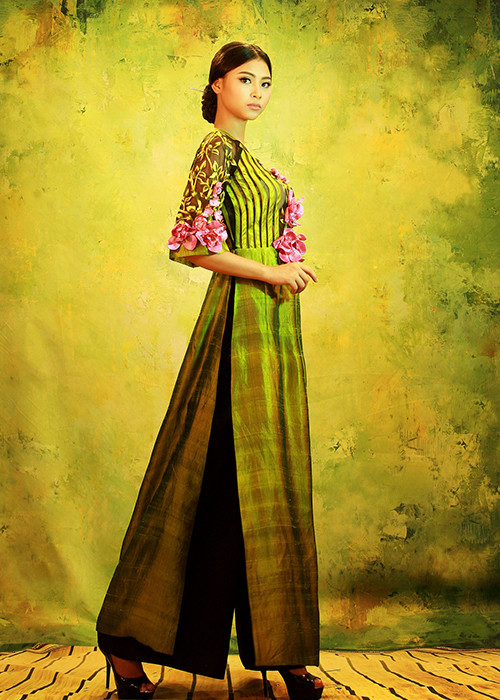 NTK Lan Huong mang bo suu tap ao dai den Bac Kinh-Hinh-6