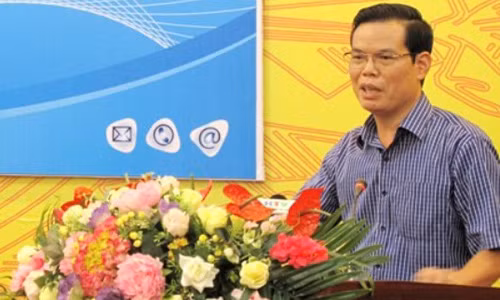 Bi thu Ha Giang noi gi truoc thong tin ca nha lam quan