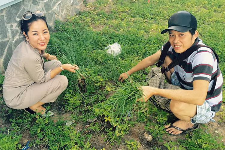 Anh nha tho To nghiep tram ty sap hoan thien cua Hoai Linh-Hinh-10