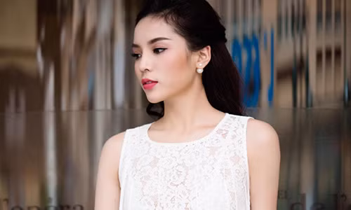 Hoa hau Ky Duyen ly giai mat sung phong do bi sot