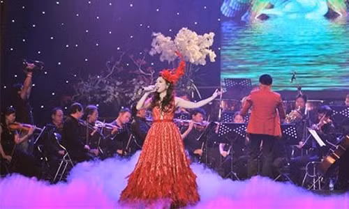 Cuoc choi ngon ca biet thu cua My Tam Dam Vinh Hung-Hinh-4