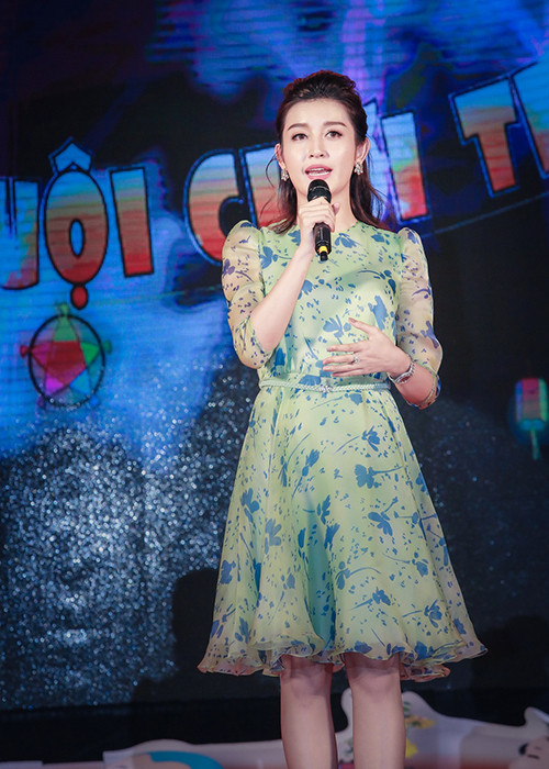 Chương trình mong muốn gửi những món quà ý nghĩa đến các em nhỏ, giúp các em có một cái Tết Trung thu ấm cúng. 