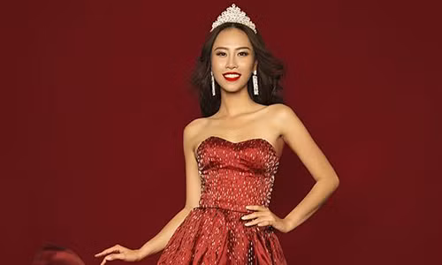 Nguyen Thi Loan the chan Yen Nhi thi Miss Grand International 2016