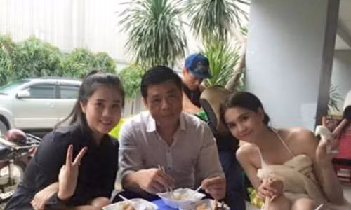 Chia tay ban trai dai gia: Ngoc Trinh co thanh gai ngoan?-Hinh-3