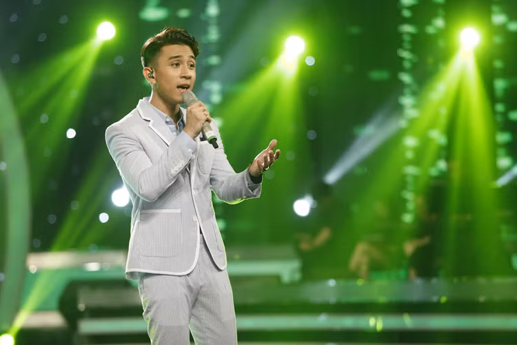 Chong Thu Minh tan tinh cham soc vo o hau truong-Hinh-6