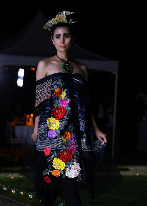 NTK Minh Hạnh đã nhận được lời khen ngợi từ nhiều khách mời. Thậm chí, nhiều người còn ví cô là Coco Chanel Vietnam. 