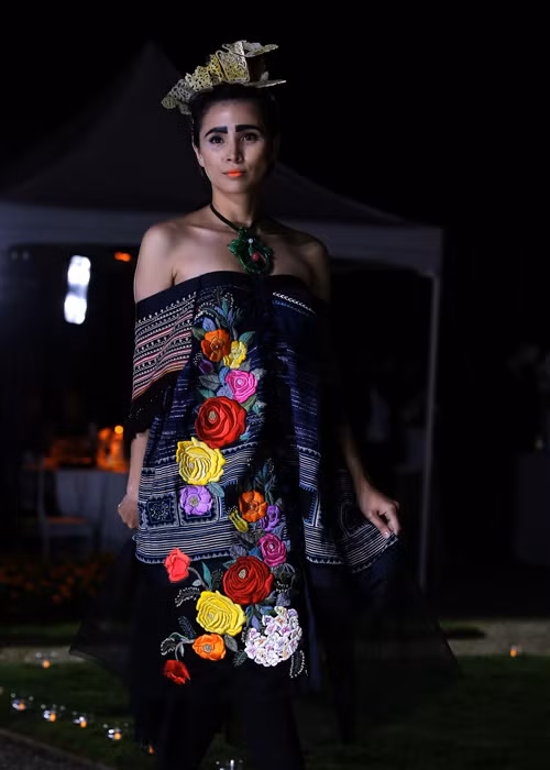 NTK Minh Hạnh đã nhận được lời khen ngợi từ nhiều khách mời. Thậm chí, nhiều người còn ví cô là Coco Chanel Vietnam. 