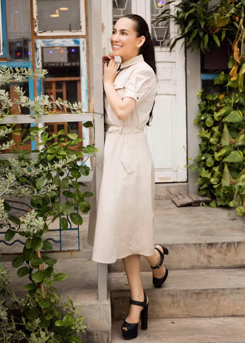 U50 Phi Nhung khoe ve tre trung tren duong pho Sai Gon-Hinh-2