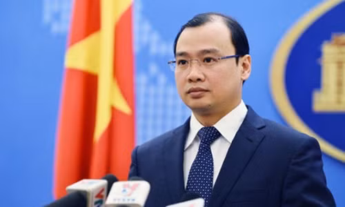 Viet Nam len an manh me vu danh bom o mien Nam Philippines