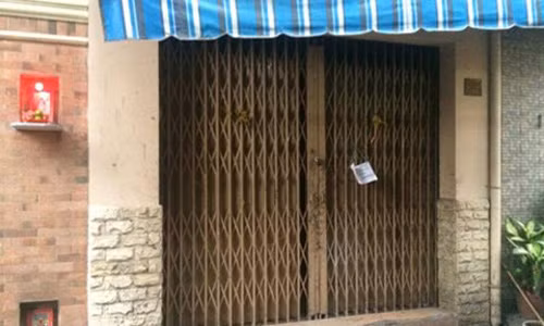 Ke phong hoa giet vo va con bat thanh ra dau thu