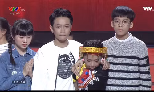 Ong Cao Thang nuc no khi loai thi sinh The Voice Kids-Hinh-2