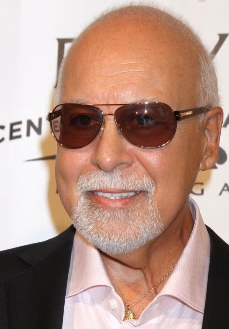 Su that it biet ve Celine Dion va nguoi chong qua co-Hinh-2