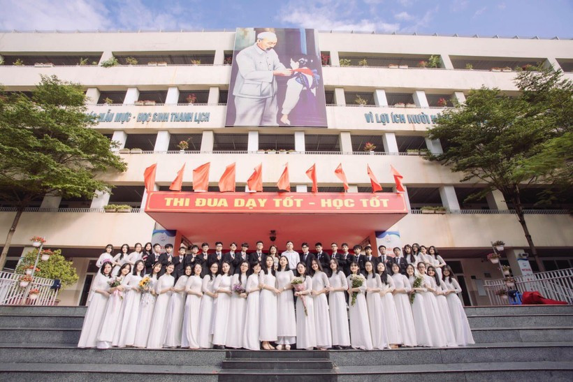 Thu khoa Phuong Khai Minh tiet lo ly do “dac biet” khi chon chuyen Su pham-Hinh-5