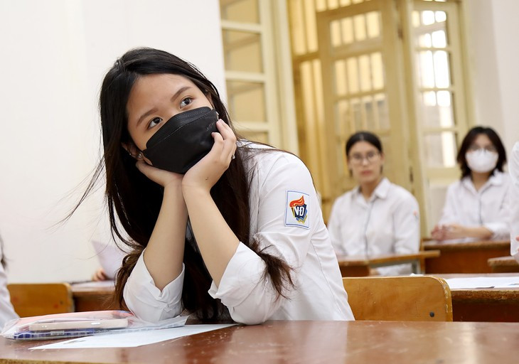 Cách tra cứu điểm thi tốt nghiệp THPT 2023 nhanh, chính xác nhất Cach tra cuu diem thi tot nghiep THPT 2023 nhanh, chinh xac nhat