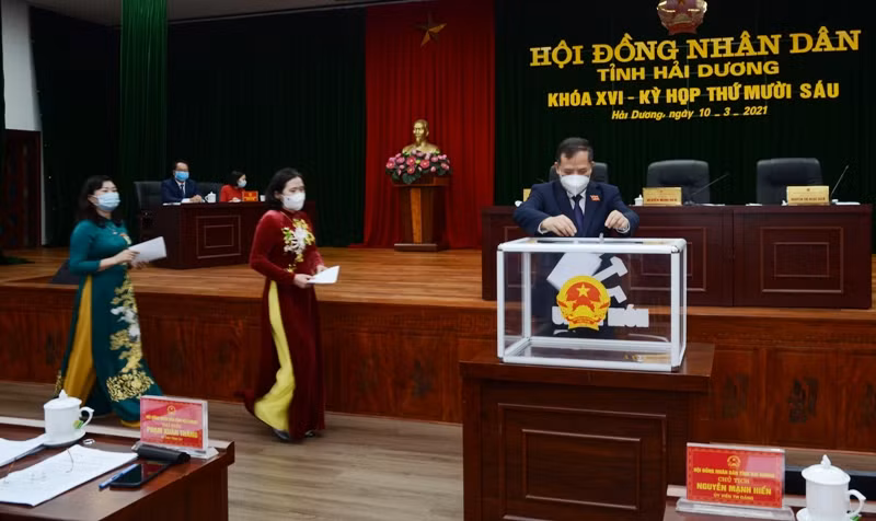 Hai Pho Chu tich UBND tinh Hai Duong vua moi duoc bau la ai?