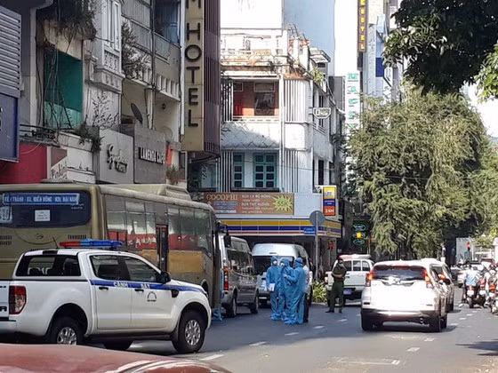 Cho nguoi Trung Quoc o trai phep, chu khach san Symphony bi bat