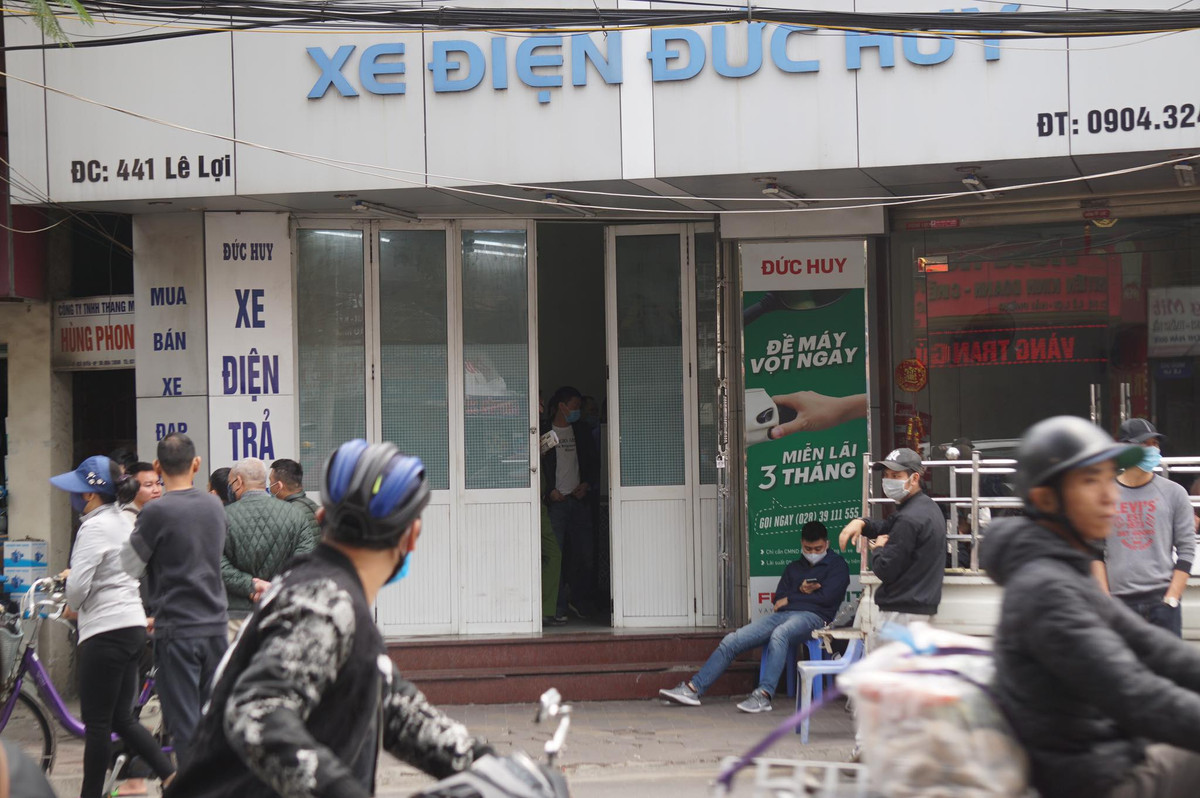 Cha dung dua dam con tu vong do bo thi: Ap luc thi cu hay ly do gi?