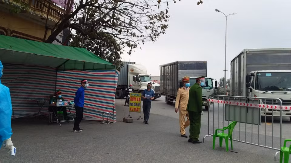 Sau cach ly xa hoi Hai Duong: Cam Giang tiep tuc phong toa 19 thon, cum dan cu