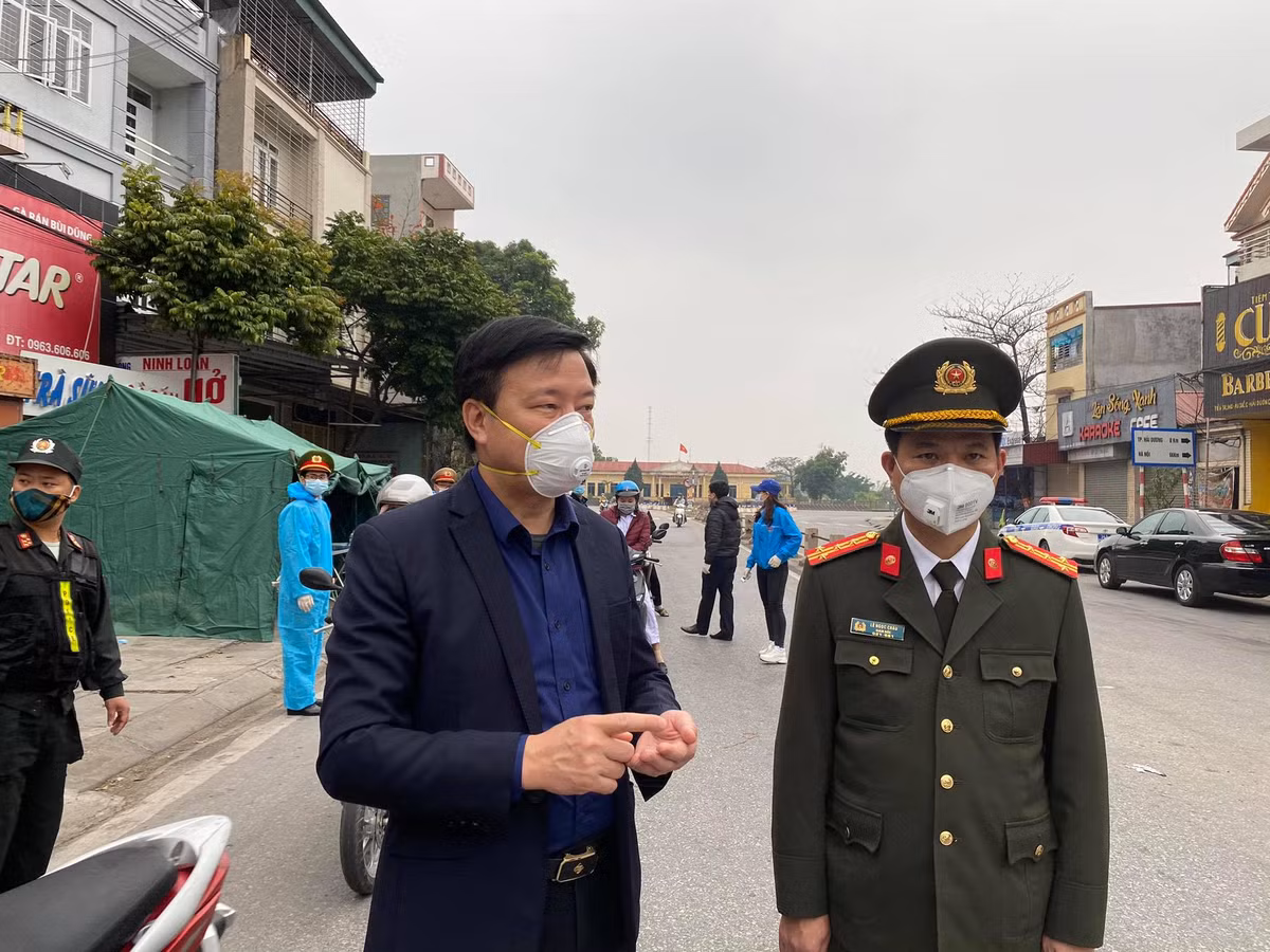 Tháng 8/2016 - 10/2019, ông Thăng là Uỷ viên Ban Thường vụ Tỉnh ủy, Trưởng ban Tổ chức Tỉnh ủy Hải Dương; Đại biểu Quốc hội khóa XIV, Đại biểu HĐND tỉnh Hải Dương khóa XVI; Trưởng ban Chăm sóc và Bảo vệ sức khỏe cán bộ tỉnh Hải Dương. Từ tháng 4/2017 - 5/2017, ông Thăng học lớp bồi dưỡng kiến thức quốc phòng an ninh tại Học viện Quốc phòng.