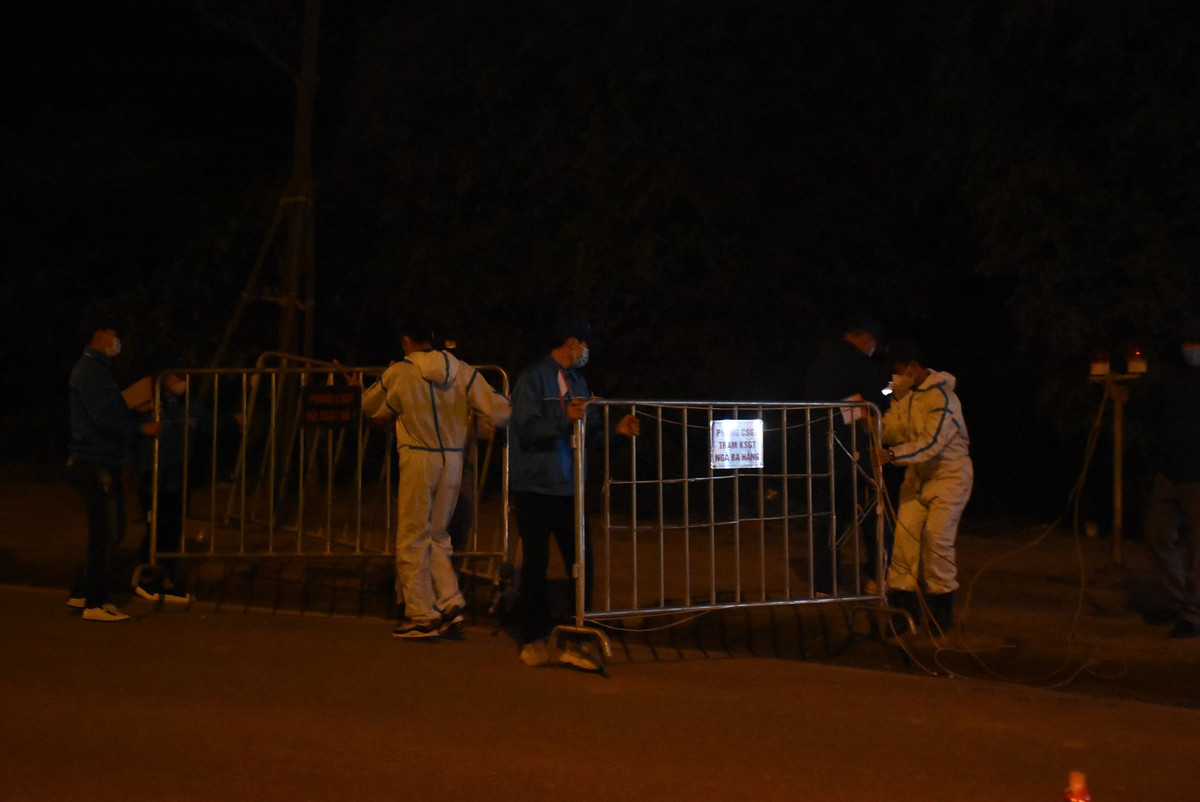 Thành phố đã chuyển sang một trạng thái mới, vừa chống dịch vừa khôi phục và phát triển kinh tế xã hội.