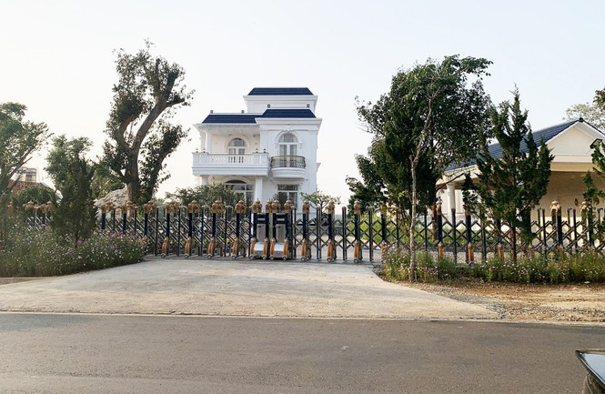 Biet thu khong phep do so o Lam Dong: Truy trach nhiem lanh dao