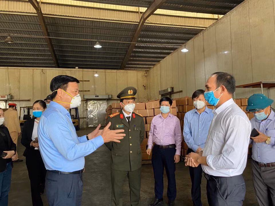 Hau cach ly xa hoi phong dich COVID-19: Hai Duong thuc hien muc tieu kep the nao?-Hinh-4