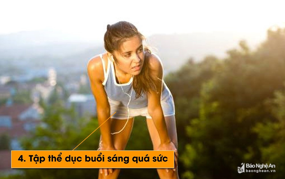 7 thoi quen sau khi thuc day co the khien ban ton tho-Hinh-4