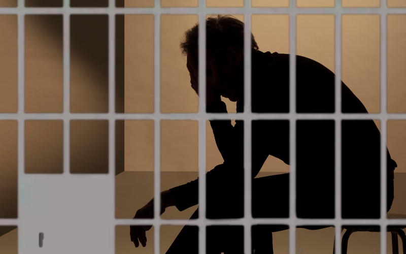 Với tội ác đã gây ra, TAND tỉnh Sơn La đã tuyên phạt bị cáo Lèo Văn Hoàng mức án chung thân về tội "Giết người", 5 năm tù về tội "Cướp tài sản". Tổng hợp hình phạt chung Hoàng phải nhận là tù chung thân. (Ảnh minh họa, nguồn internet)