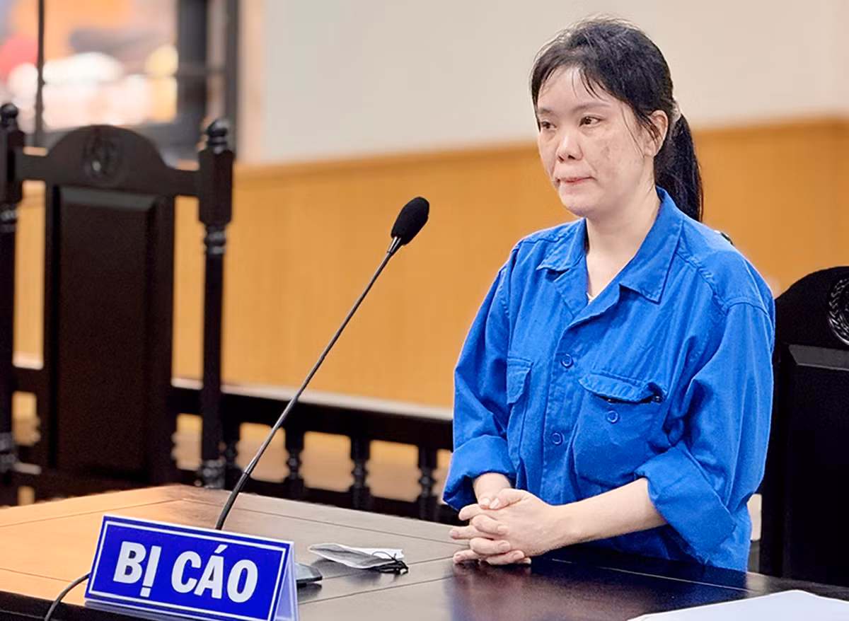 Lua lay ma OTP, nhan vien ngan hang chiem doat tien ty cua khach