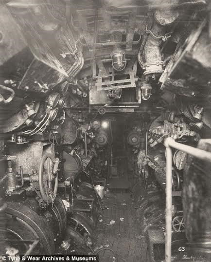 Những hình ảnh bên trong con tàu trước khi bị tháo dỡ.