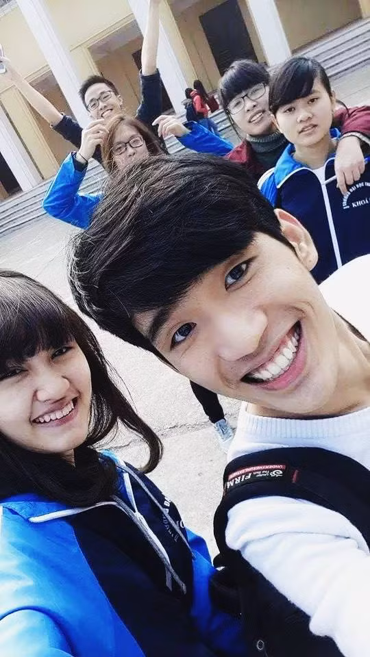 Sau màn tỏ tình thất bại, buồn bã dĩ nhiên là cảm xúc của Minh Tuấn. Tuy vậy anh chàng cũng có một vài lời tâm sự, thể hiện sự lạc quan của bản thân cũng như cố gắng vượt qua nỗi buồn và tiếp tục chờ đợi những điều tốt đẹp trong tương lai.