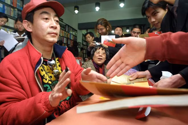 Vi sao Luc Tieu Linh Dong bi che ich ky va ngay cang mat uy tin?-Hinh-3