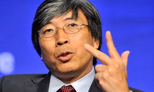 Chân dung tỷ phú gốc Hoa Patrick Soon-Shiong.
