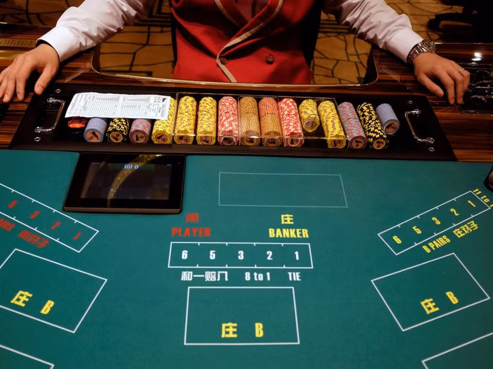 Chỉ có 10% diện tích MGM Cotai dành cho sòng bạc. Chính quyền Macau chỉ cấp phép 125 bàn đánh bạc cho khu nghỉ dưỡng này.