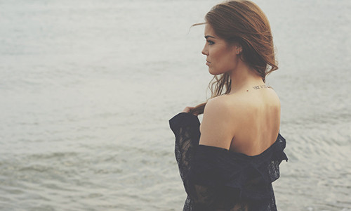 Phu nu cang manh me cang xung dang duoc yeu thuong chu