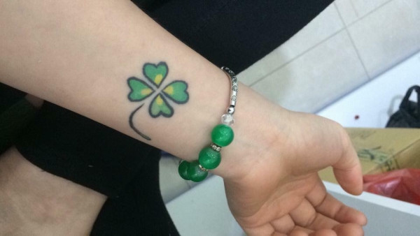 Hình xăm của cô bạn.