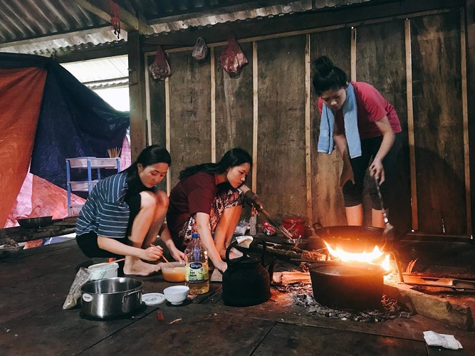 Bên cạnh đó, cô gái trẻ gốc Hà Thành cũng tích cực tham gia các phong trào, hoạt động vì cộng đồng. Ảnh: FBNV