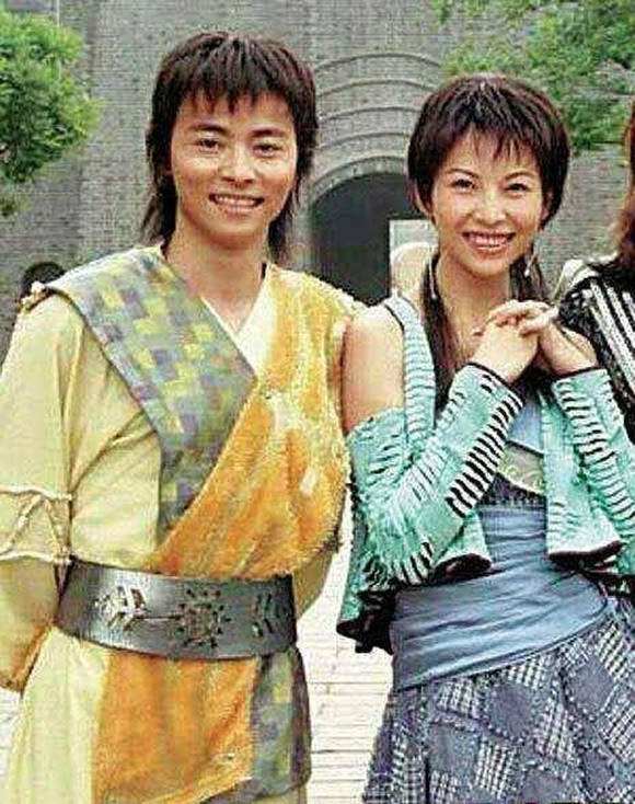 Thái Thiếu Phân quen biết Trương Tấn khi quay bộ phim Thủy nguyệt động thiên