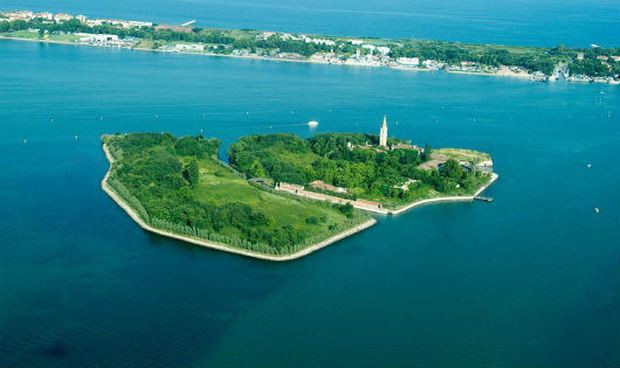 Bi an rung ron o hon dao Poveglia