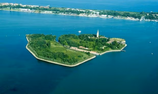 Bi an rung ron o hon dao Poveglia